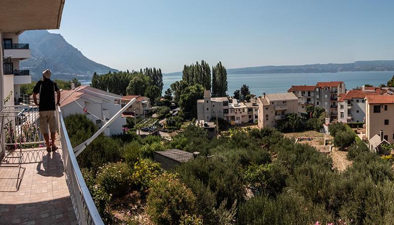 Apartment Zvjezdana أوميس المظهر الخارجي الصورة
